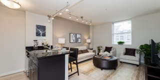 The Woodward Gallery 9