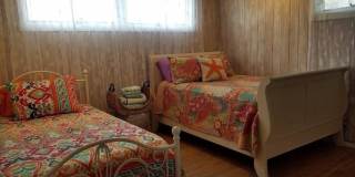 17 Bungalow Walk Gallery 6