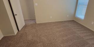 Bryan -3 bedroom / 2 bath / 2 car garage / Large fenced in back yard. Gallery 17