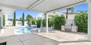 7719 Poppy Gallery 25