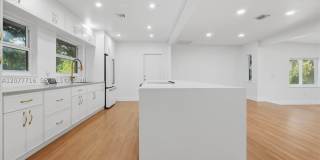 13040 N Miami Ave Gallery 10