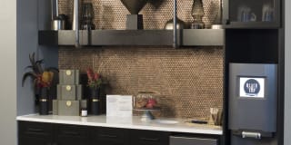 The Guild Gallery 10