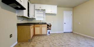 MOVE-IN SPECIAL: Cozy 3 Bedroom Home in East Lubbock Gallery 6