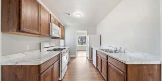 250 S Richmond Avenue Gallery 8