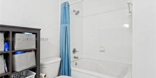 8128 NW 108th Ct Gallery 28