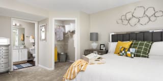 Schirm Farms Apartments Gallery 6