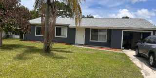 2029 SE Hideaway Circle Gallery 1