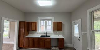 938 W Edwards Springfield, IL Gallery 14