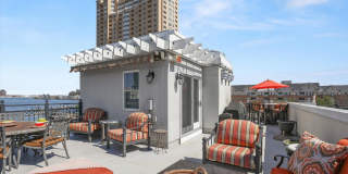 921 VALENCIA Court Gallery 67