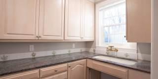 Entire House on 1 Acre of Land! - 8 Bedroom Gallery 17