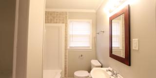 3 Bedroom, 1.5 Bath! New on the Market and Newly Renovated! Better Hurry!! Gallery 16