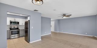 423 Pine Tree Court Gallery 8