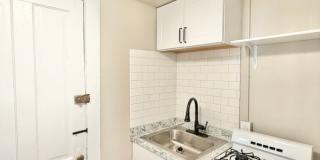 Charming 1 Bedroom Near Downtown & Colorado College Gallery 16