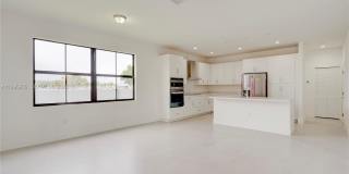 20930 Southwest 96th Court Gallery 27