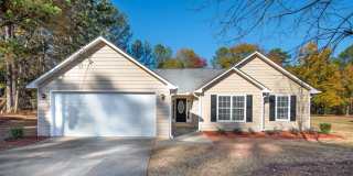 Cute Ranch Beauty in Covington, Fenced Back yard: Granite counter tops Gallery 1