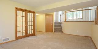 Beautiful 3 bedroom + Den, 2 Bathroom, 3 car garage single family home. MUST SEE! Gallery 23