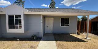 4 bedroom 2 bath! Gallery 5