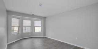 Quaker Village Gallery 10