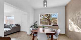 1112 W Huron Street Gallery 19