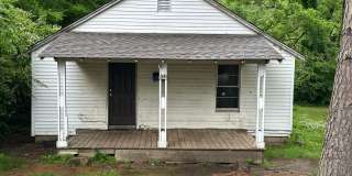 1,200.00 MOVE-IN-SPECIAL Gallery 1