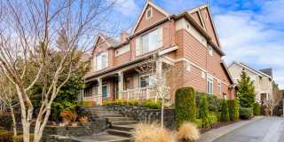 Issaquah Highlands 2 Bedroom 2.5 Bath Townhouse Gallery 1