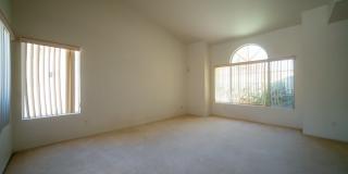 Big Pool Home/Huge Lot/3 car garage/Pets Welcome Gallery 4