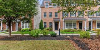 621 W MAGNOLIA Court 621 W MAGNOLIA Court Gallery 1