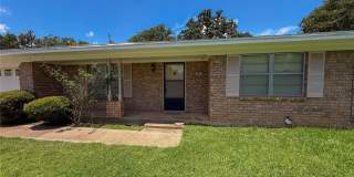 907 Seymore Circle 907 Seymore Circle Gallery 1