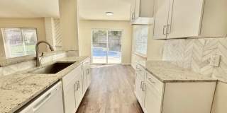 *MOVE IN SPECIAL* Beautiful 3-Bedroom/ 2 Bath REMODELED Home! Gallery 13