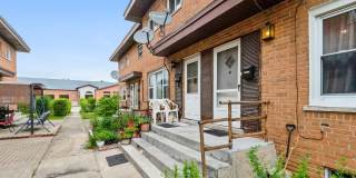 5847 Lincoln Ave Gallery 1