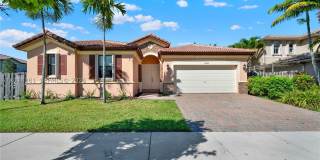 11924 SW 155th Ct Gallery 1