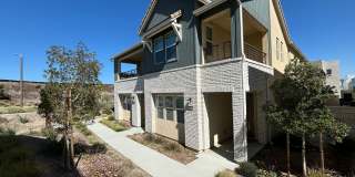 3 Bedroom Home for Rent in Valencia! Gallery 1