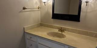 Beautiful Town South 4BR/4BA Gallery 8