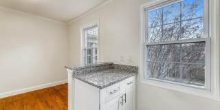 1812 W ABINGDON Drive Gallery 9