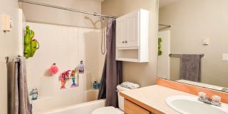 4BD/2.5BA Monroe Home Gallery 18