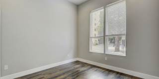 7bed/4bath in West Campus Gallery 17