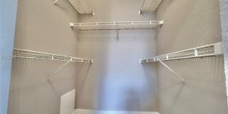 2811 N Oakland Forest Dr Gallery 27