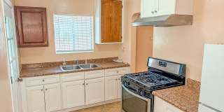 Front House for Rent on 912 Bradshaw Street Gallery 12