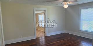 713 Greenfield Ave SW #2 Gallery 1
