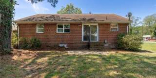 718 Powhatan Pkwy Hampton, VA 23661 Gallery 22