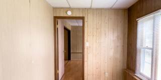 *AVAILABLE NOW!* Cozy Three Bedroom Home! Gallery 30