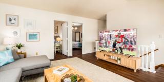 305 Ridgeway Dr Gallery 1
