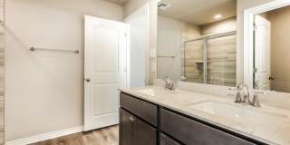 Sara Park Rental Homes Gallery 16