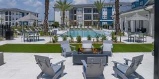 The Vantage Gallery 7