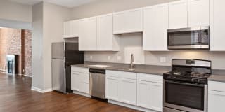 Lombardy Flats Gallery 4