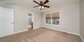 5847 New Crossings Point Gallery 14