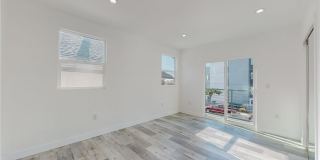 236 N Burlington Avenue Gallery 7