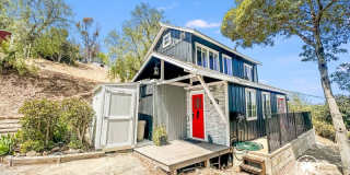 260 Woodman St 260 Woodman St Gallery 1