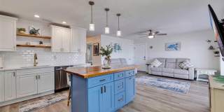 5266 BEACH Drive SE Gallery 4