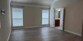4 WARWICK COURT Gallery 12